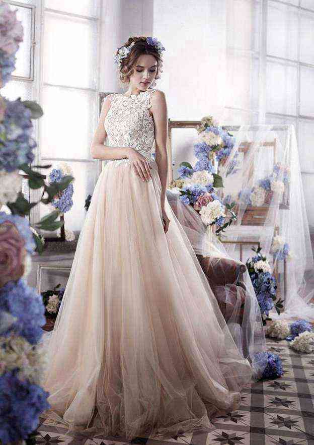 Graceful Tulle Sweep Train Sheath/Column Sleeveless Bateau Wedding Dress with Applique Details BM bride