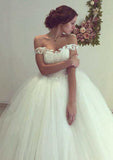 Sophisticated Appliqued Off-The-Shoulder Sleeveless Tulle Ball Gown Wedding Dress with Court Train BM bride