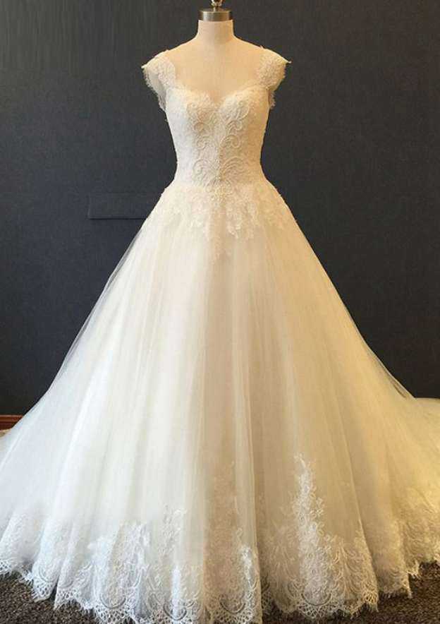 Pleated Sweetheart Lace A-Line/Princess Wedding Dress with Court Train BM bride