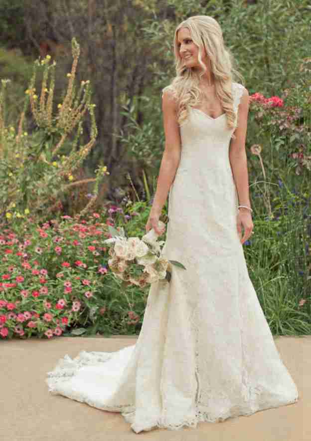 Timeless Sheath/Column Lace Wedding Dress with Sweetheart Neckline and Elegant Court Train BM bride