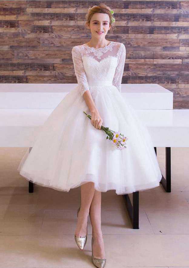 Lace Bateau Tulle A-Line/Princess Wedding Dress with Tea-Length Skirt BM bride