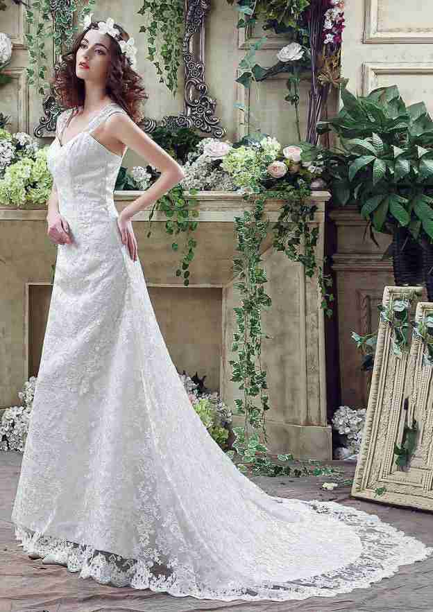 Sweetheart Lace A-Line Wedding Dress with Court Train BM bride