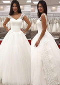 Beautiful Lace Trimmed V-Neck Tulle Ball Gown Wedding Dress with Long/Floor-Length Skirt BM bride