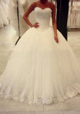 Appliqued Sleeveless Ball Gown Wedding Dress with Sweetheart Neckline and Sweep Train in Tulle BM bride