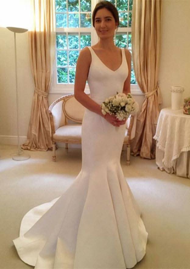 Classic Pleated V-Neck Satin Trumpet/Mermaid Wedding Dress with Court Train BM bride