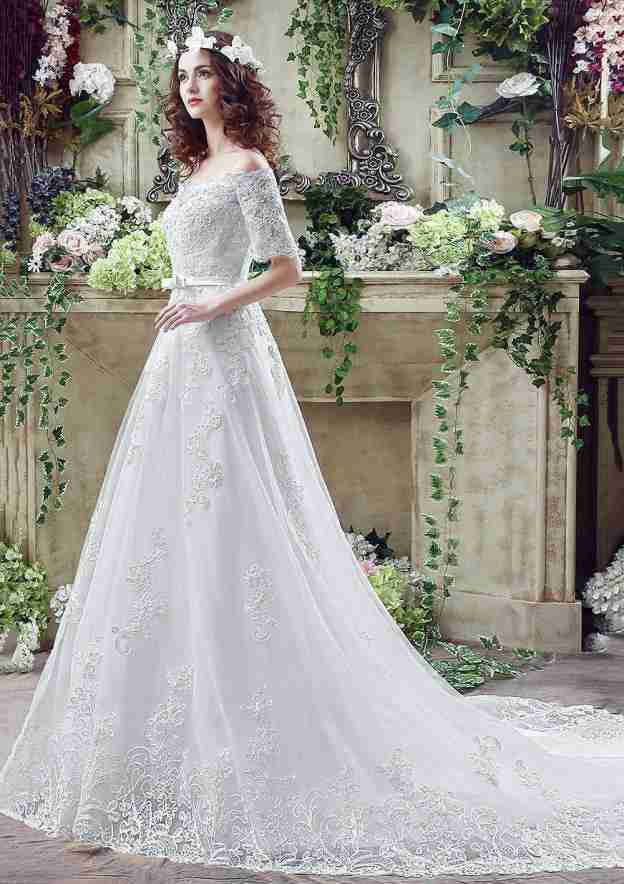 Sexy Lace Off-The-Shoulder Tulle A-Line/Princess Wedding Dress with Court Train BM bride