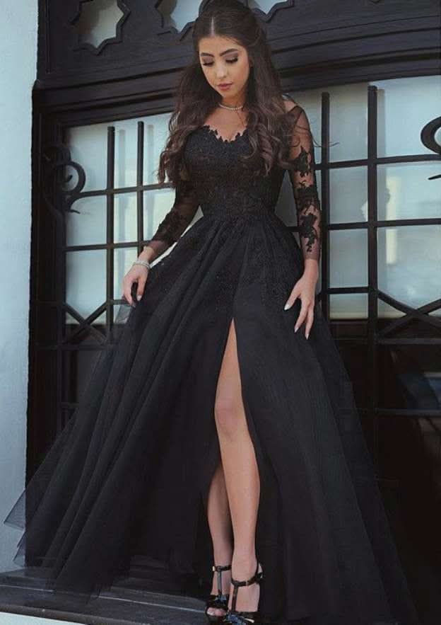 Beautiful Tulle Floor-Length A-Line Long Sleeve Sweetheart Prom Dress With Appliqued Details And Zipper BM bride
