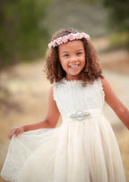 Graceful Lace Bateau Neck Knee-Length A-line Flower Girl Dress with Waistband BM bride