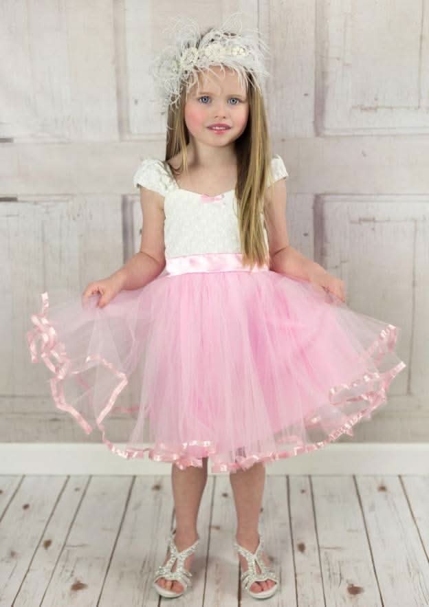 Sweet Tulle Square Neckline Knee-Length A-line Flower Girl Dress with Bowknot BM bride