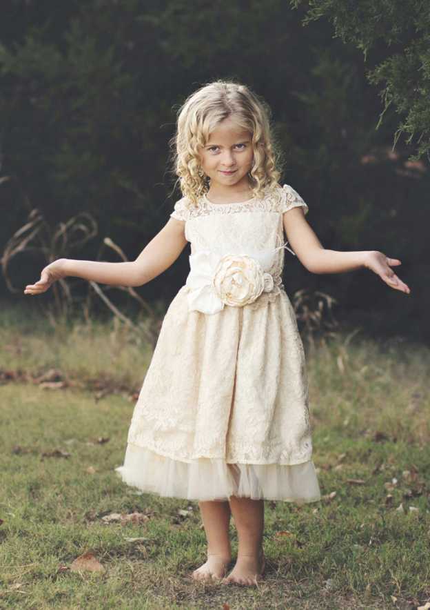 Charming Lace Bateau Neck Tea-Length A-line Flower Girl Dress with Appliqued BM bride