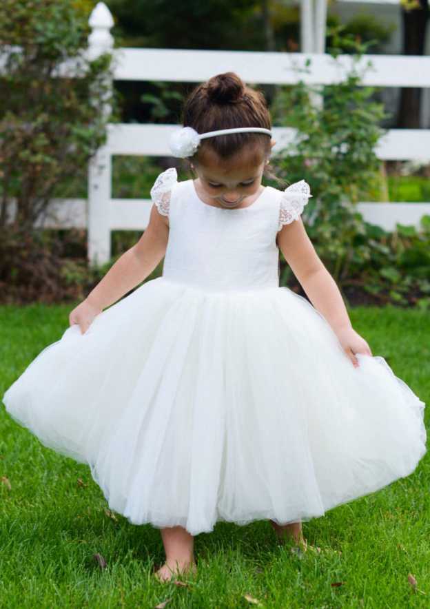 Elegant Tulle Bateau Neck Tea-Length A-line Flower Girl Dress with Lace BM bride