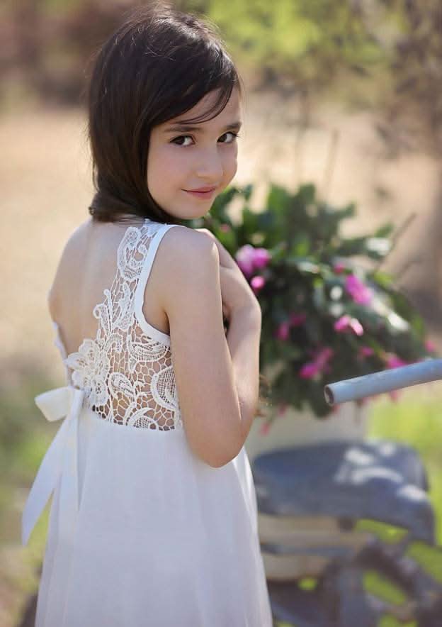 Elegant Chiffon Bateau Neck Floor-Length A-line Flower Girl Dress with Lace BM bride