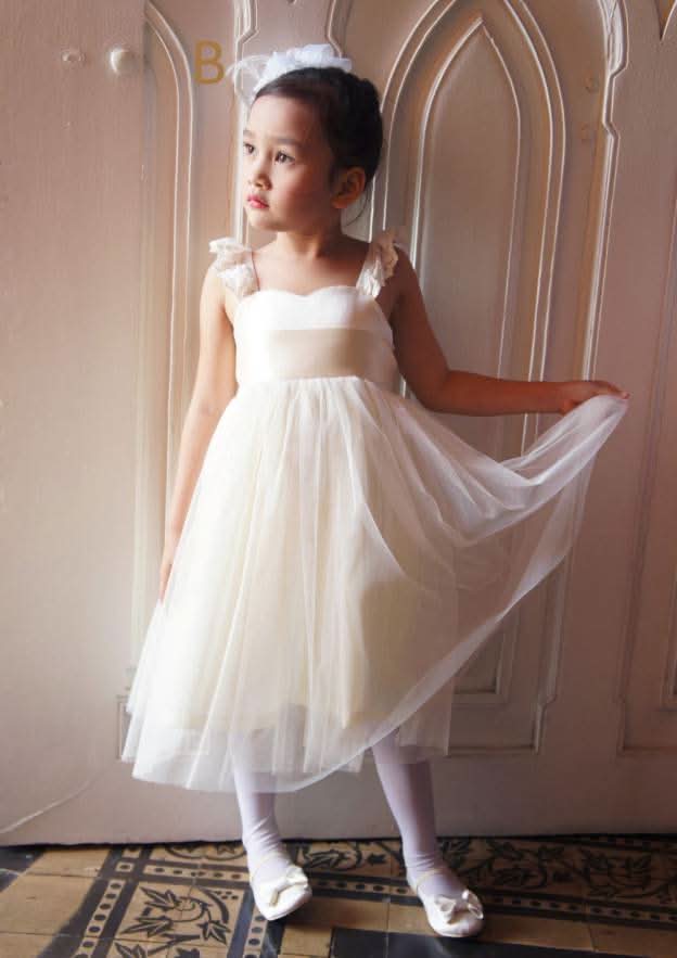 Graceful Tulle Square Neckline Tea-Length A-line Flower Girl Dress with Lace BM bride
