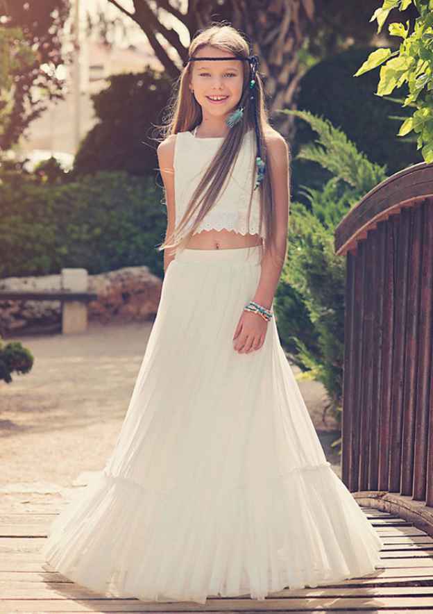 Charming Chiffon Bateau Neck Floor-Length A-line Flower Girl Dress with Bodice BM bride