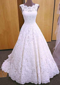 Appliqued Lace A-Line/Princess with Scalloped Neckline, Sleeveless Design, and Court Train BM bride