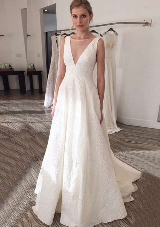 Lace A-Line/Princess Bateau Wedding Dress with Sleeveless Design and Sweep Train BM bride