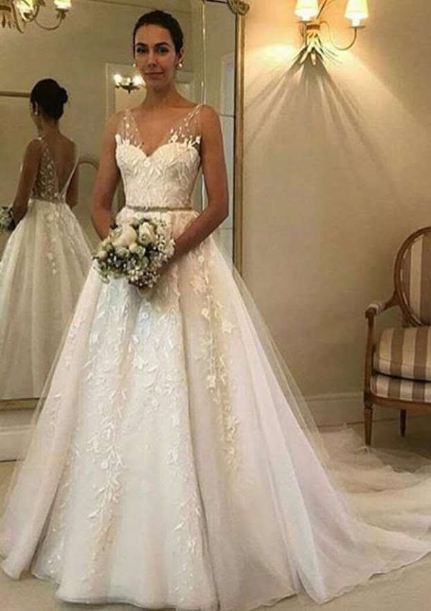 Classic Sleeveless Court Train Tulle Wedding Dress with Appliqued Waistband and V Neck in A-line/Princess Style BM bride