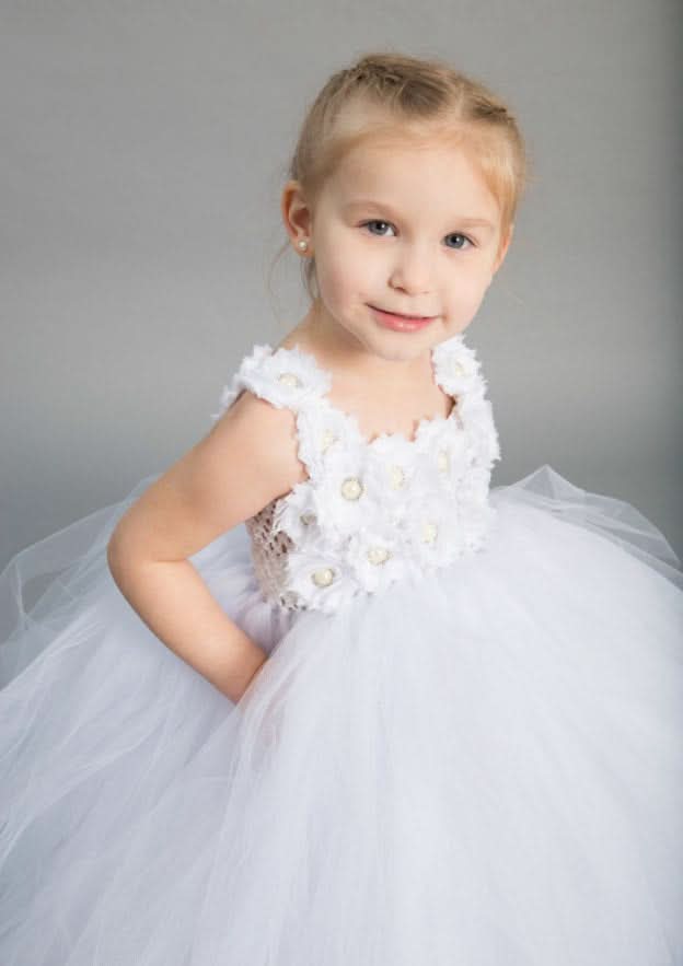 Elegant Sleeveless Square Neckline Tulle A-line Flower Girl Dress with Appliqued (Floor-Length) BM bride