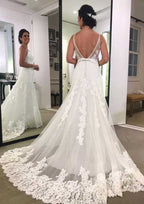 Sleeveless Court Train Lace Wedding Dress with Appliqued Bowknot, Sheath/Column V-Neck BM bride