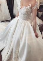 Appliqued Bowknot Yarn Sleeveless Ball Gown Wedding Dress with Court Train in Satin BM bride
