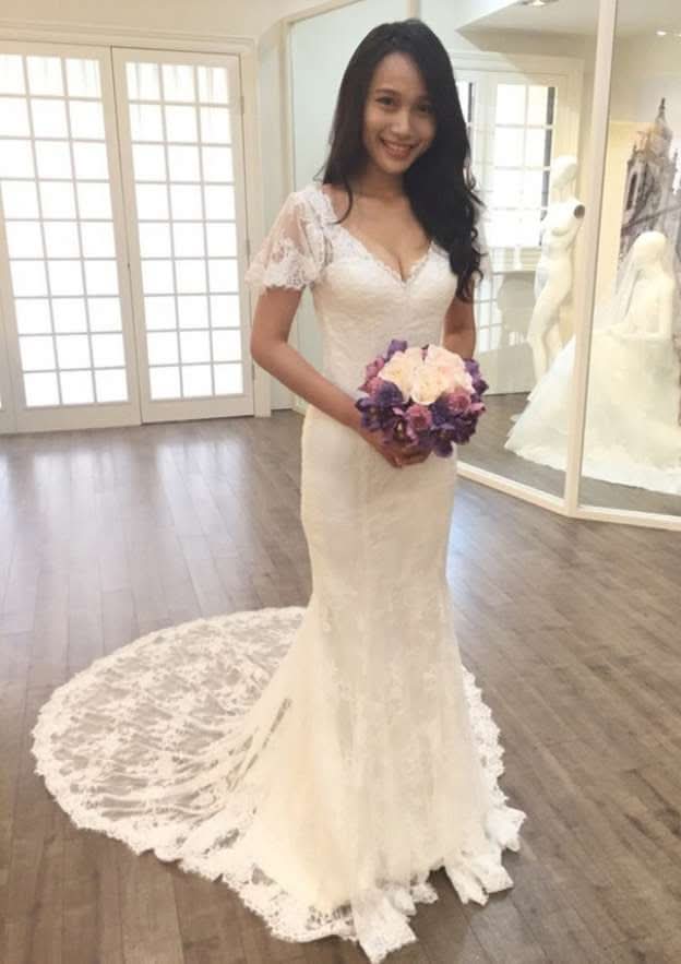 Lace V-Neck Short Sleeve Sheath Wedding Dress with Court Train BM bride
