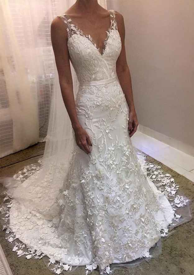 Sleeveless Court Train Lace Wedding Dress with Applique, Sheath/Column V-Neck BM bride