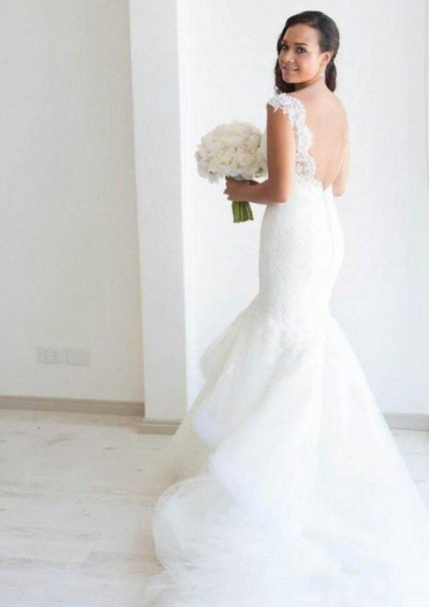 Lace Ruffles Scalloped Neck Sleeveless Trumpet/Mermaid Wedding Dress with Court Train and Tulle BM bride