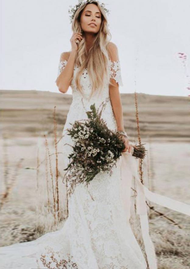 Appliqued Beading Lace Short Sleeve Wedding Dress with Scalloped Neckline and Court Train in Trumpet/Mermaid Silhouette BM bride