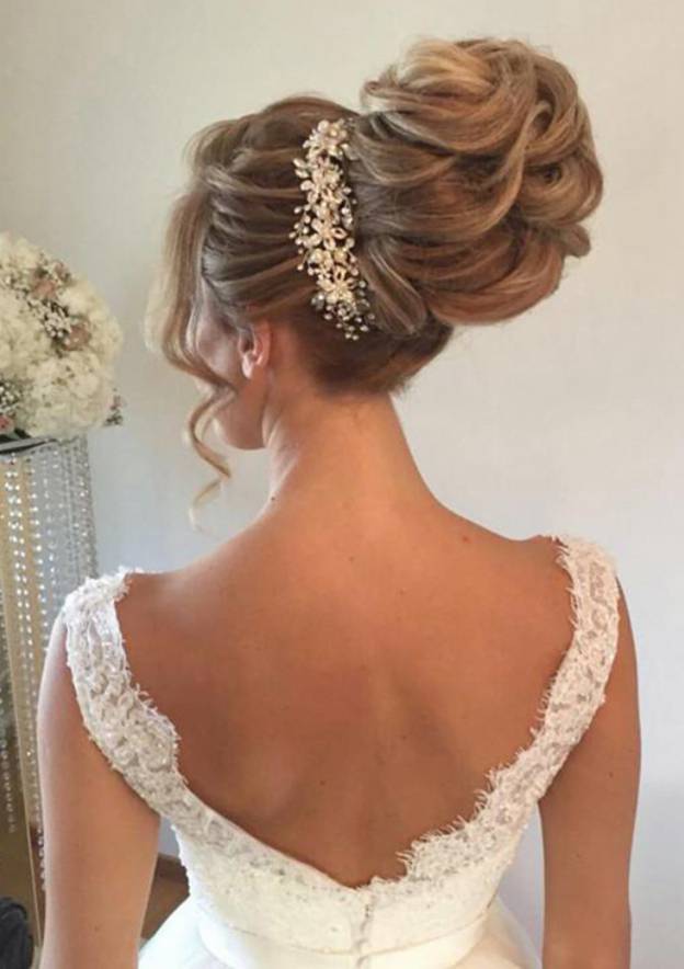 Lace V-Neck Sleeveless Ball Gown with Long Floor-Length Tulle BM bride