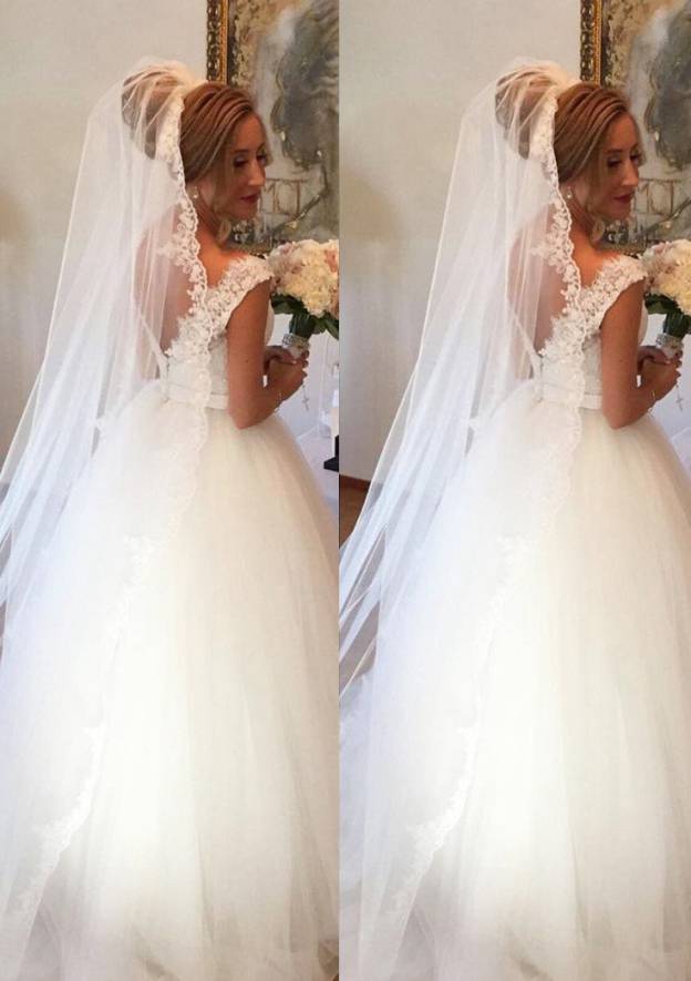Lace V-Neck Sleeveless Ball Gown with Long Floor-Length Tulle BM bride