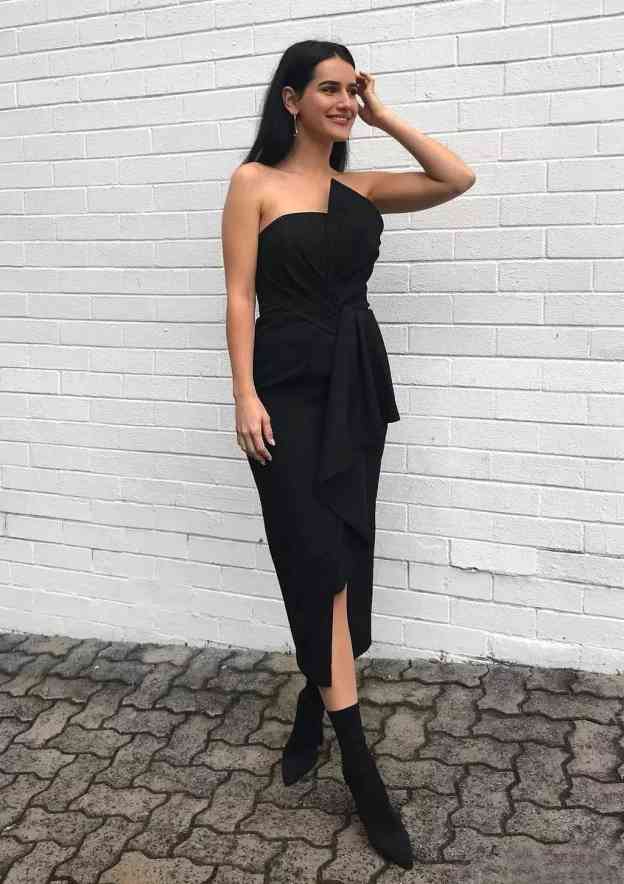 Tea-Length Elastic Satin Bridesmaid Dress, Sheath/Column Shape, Strapless, Sleeveless, With Split BM bride