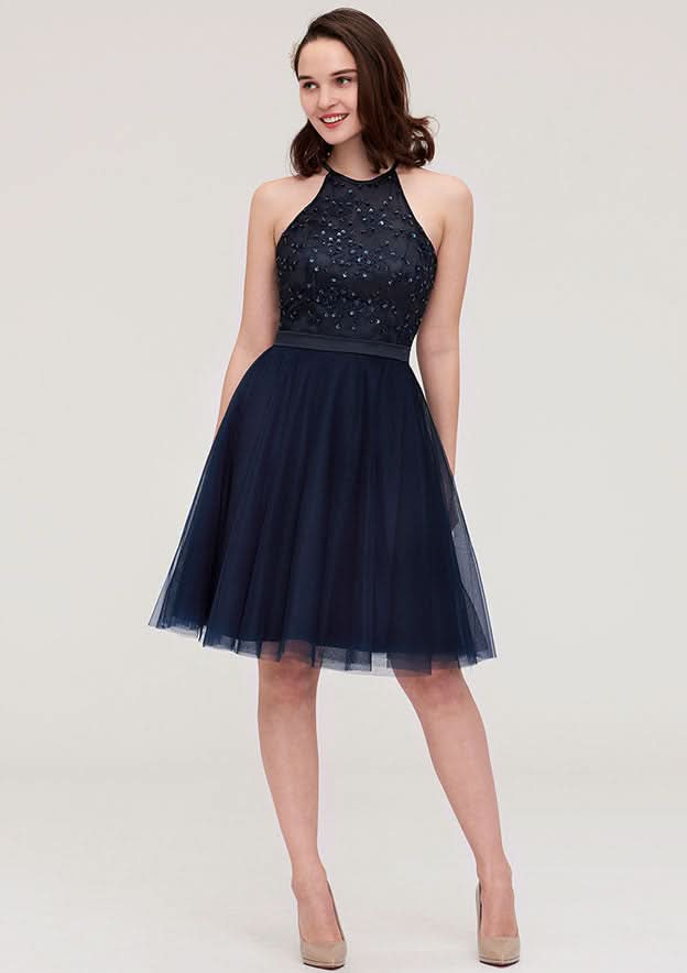 Stylish A-Line Halter Sleeveless Knee-Length Tulle Bridesmaid Dress With Sequins, Appliqued Details, And Sashes BM bride