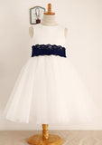 Tea-Length Lace Tulle Flower Girl Dress with Bowknot Sashes - A-line/Princess Scoop Neck BM bride