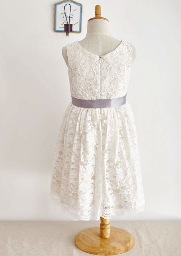 Knee-Length Tulle Sequined Flower Girl Dress with Stylish Sashes - A-line/Princess Scoop Neck BM bride