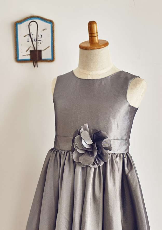 Knee-Length Lace Tulle Flower Girl Dress with Appliqued Ruffles - A-line/Princess Scoop Neck BM bride