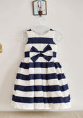 Knee-Length Satin Flower Girl Dress with Charming Bowknot - A-line/Princess Scoop Neck BM bride