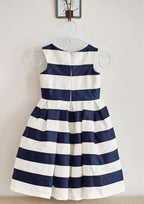 Knee-Length Satin Flower Girl Dress with Charming Bowknot - A-line/Princess Scoop Neck BM bride