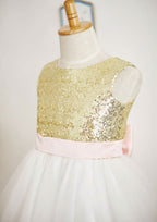 Knee-Length Sequined Tulle Flower Girl Dress with Bowknot Sashes - A-line/Princess Scoop Neck BM bride