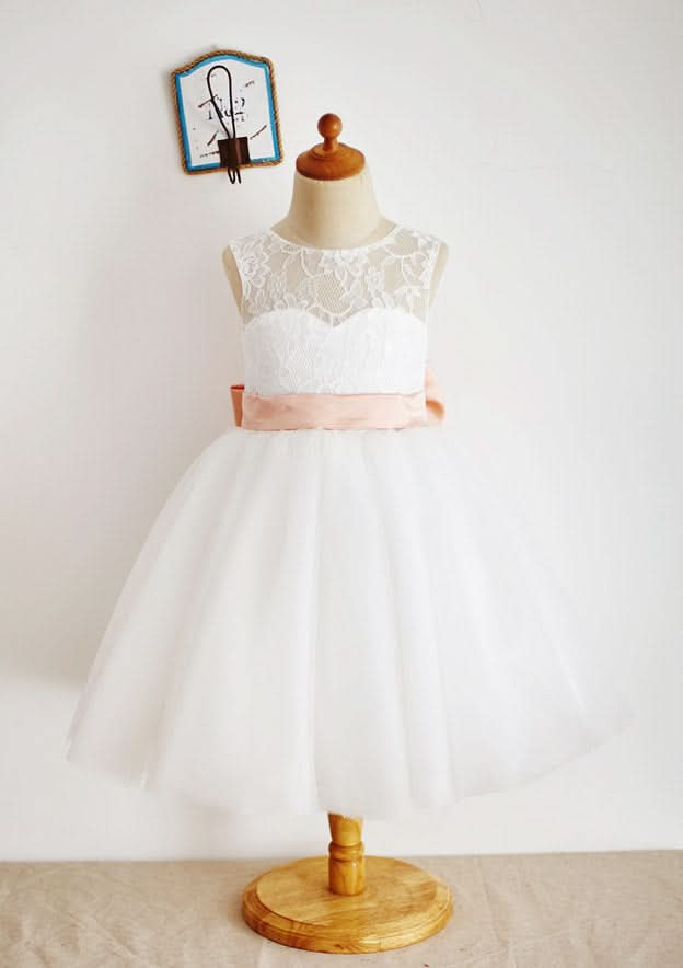 Tea-Length Lace and Tulle Flower Girl Dress with Bowknot Sashes - A-line/Princess Scoop Neck BM bride