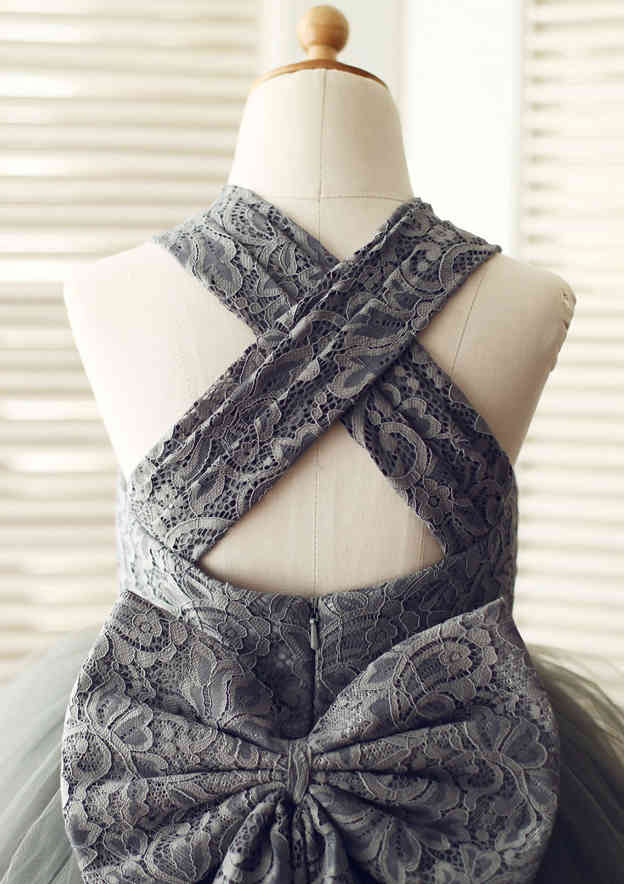 Knee-Length Halter Lace and Tulle Flower Girl Dress with Charming Bowknot - A-line/Princess BM bride