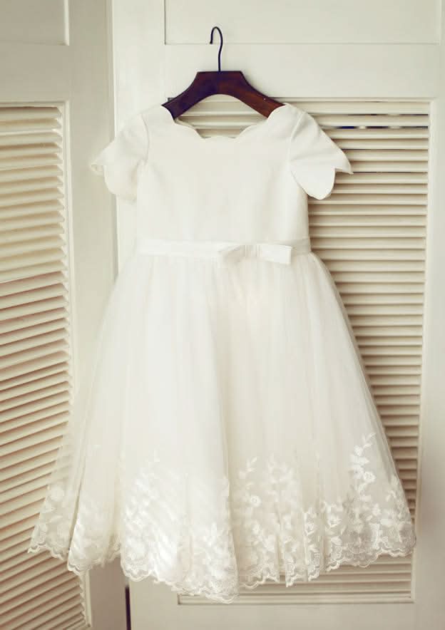 Knee-Length Tulle Flower Girl Dress with Charming Bowknot Lace - A-line/Princess Scoop Neck BM bride