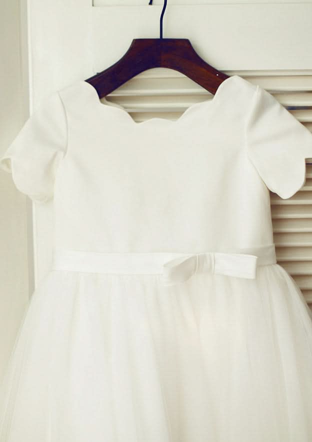 Knee-Length Tulle Flower Girl Dress with Charming Bowknot Lace - A-line/Princess Scoop Neck BM bride