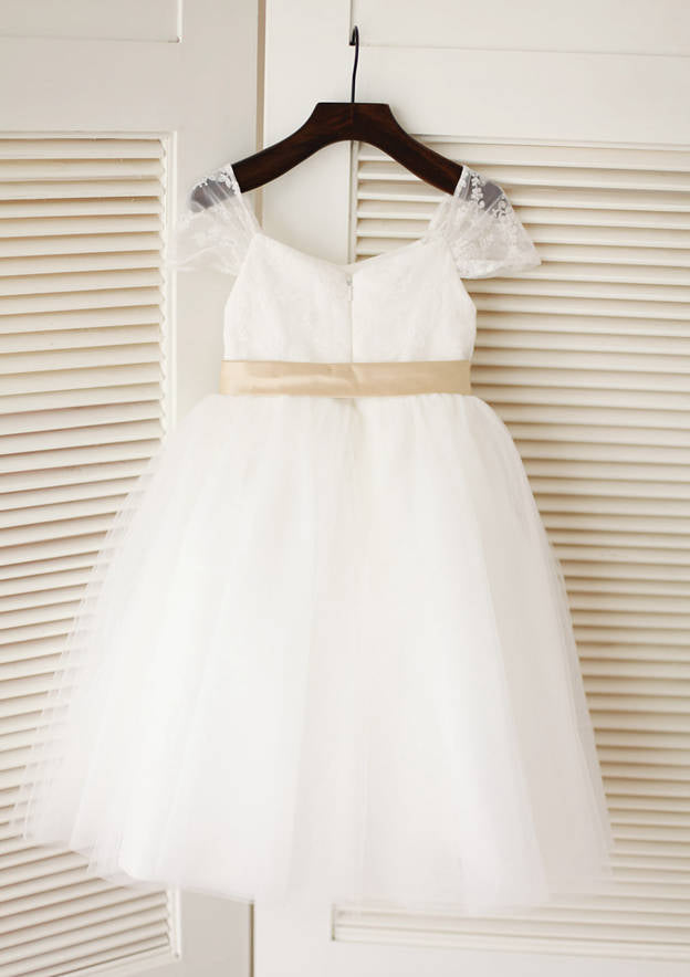 Knee-Length V-Neck Lace and Tulle Flower Girl Dress with Elegant Sashes - A-line/Princess BM bride