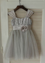Knee-Length Sweetheart Sequined Tulle Flower Girl Dress with Lovely Bowknot Flowers - A-line/Princess BM bride