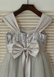 Knee-Length Sweetheart Sequined Tulle Flower Girl Dress with Lovely Bowknot Flowers - A-line/Princess BM bride