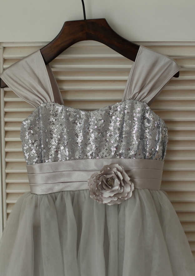 Knee-Length Sweetheart Sequined Tulle Flower Girl Dress with Lovely Bowknot Flowers - A-line/Princess BM bride
