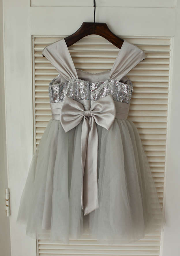 Knee-Length Sweetheart Sequined Tulle Flower Girl Dress with Lovely Bowknot Flowers - A-line/Princess BM bride