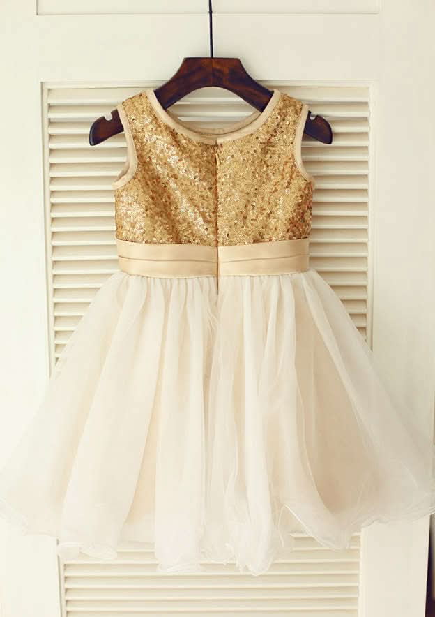 Knee-Length Sequined Tulle Flower Girl Dress with Lovely Flowers - A-line/Princess Scoop Neck BM bride