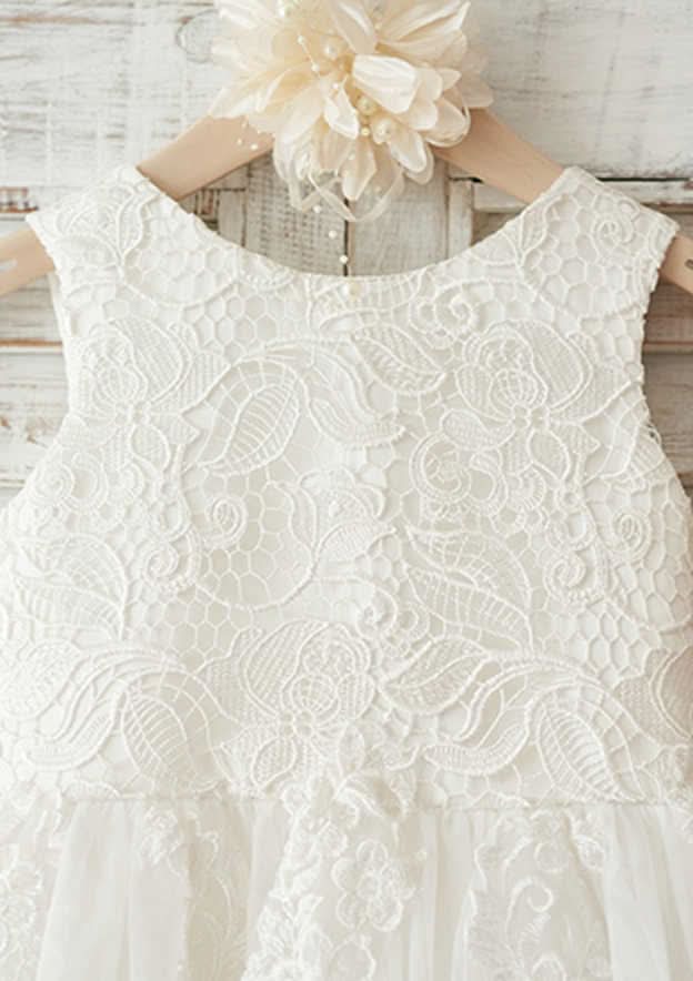 Knee-Length Lace and Tulle Flower Girl Dress with Cute Bowknot - A-line/Princess Scoop Neck BM bride