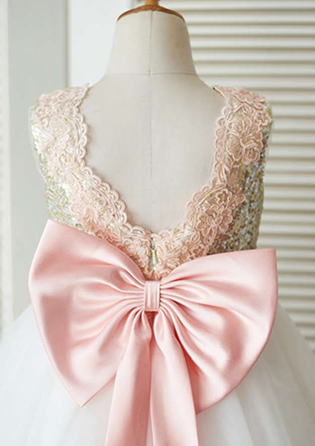 Knee-Length Tulle Flower Girl Dress with Sequined Lace and Adorable Bowknot - A-line/Princess Scoop Neck BM bride